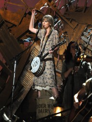Taylor Swift テイラー・スウィフト