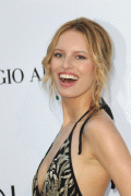 a8236d81428918.gif